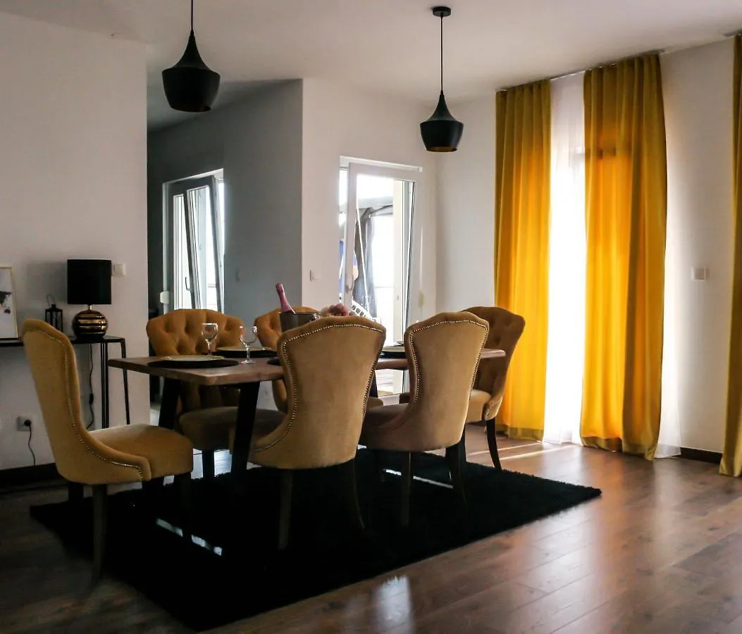 Blackpearl Apartment Сплит