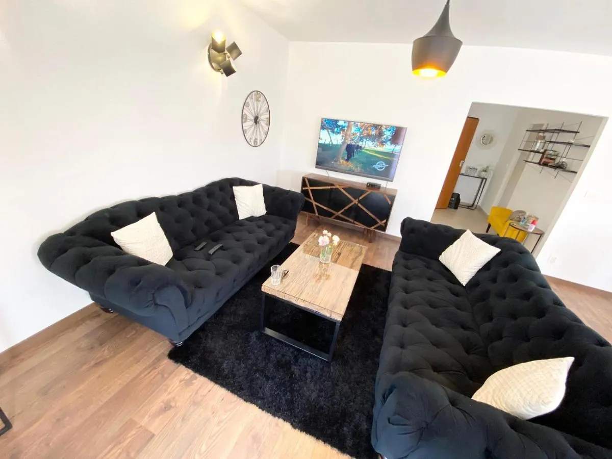 Blackpearl Apartment Сплит